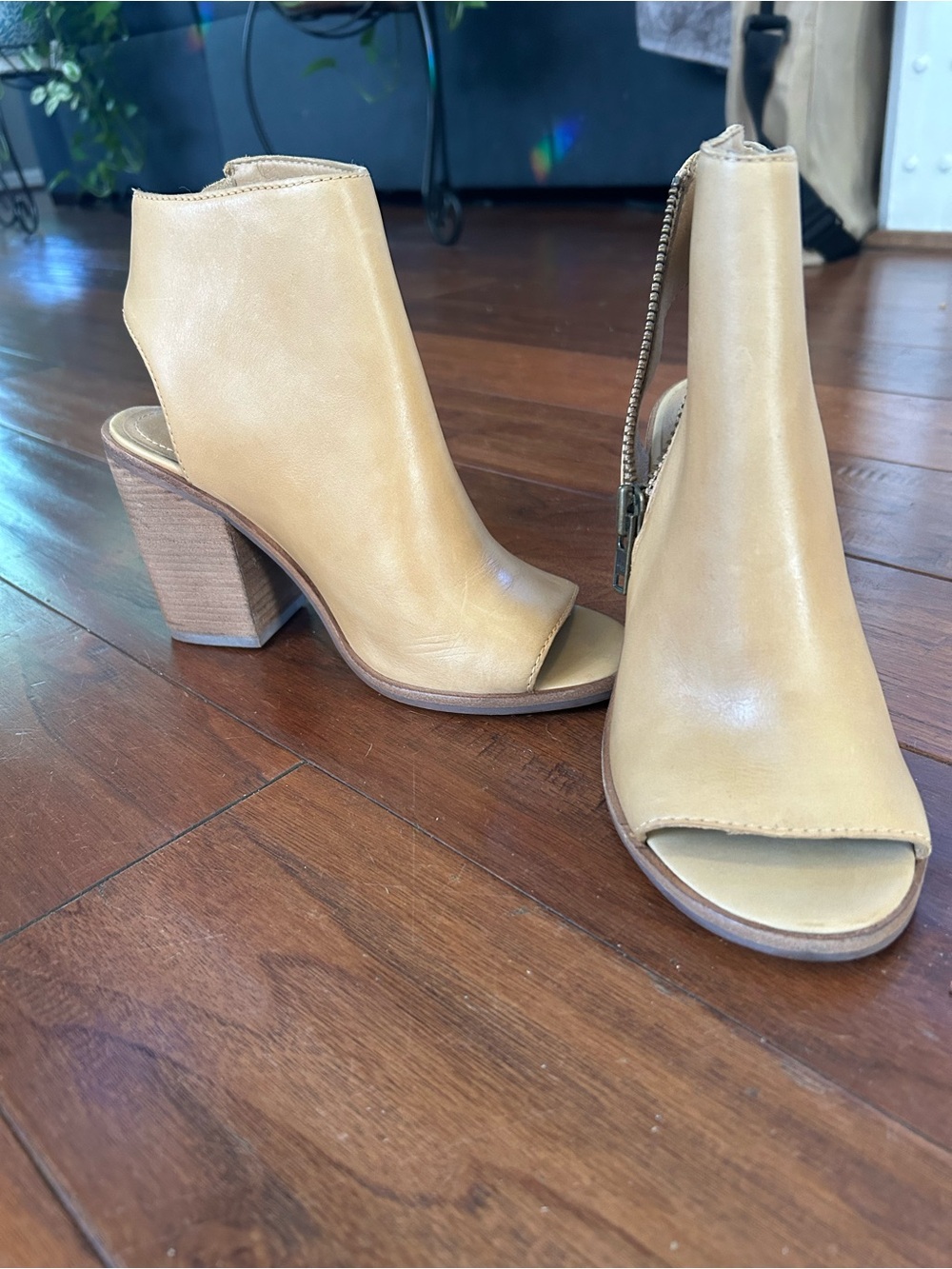 Steve Madden Tan Open-Toe Block Heel Booties